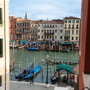 Rialto Deluxe Grand Canal View R&r Venice